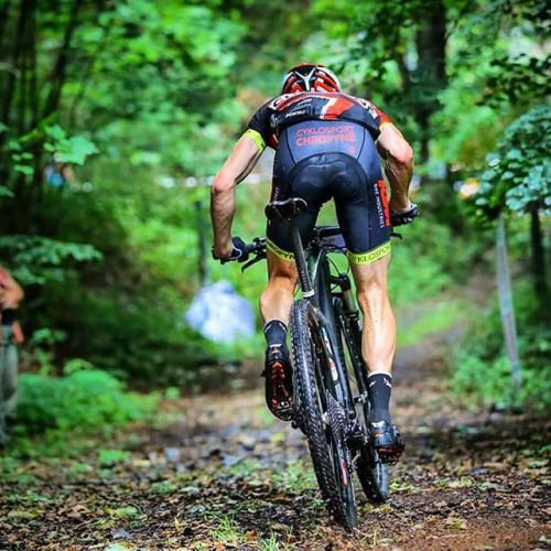 estrangedadventurer: #power #me #jedubomby #koloprozivot #mtb #cycle #cyklosportchropyne Photo by @r