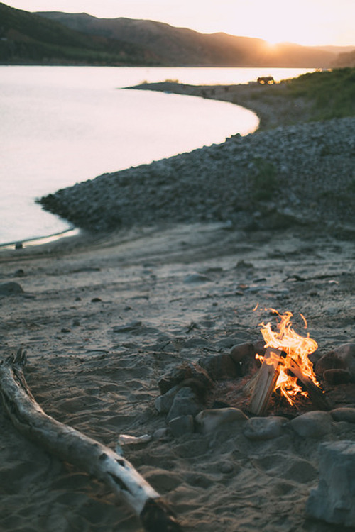 aestum:  Echo Res. (by kylesipple☬)