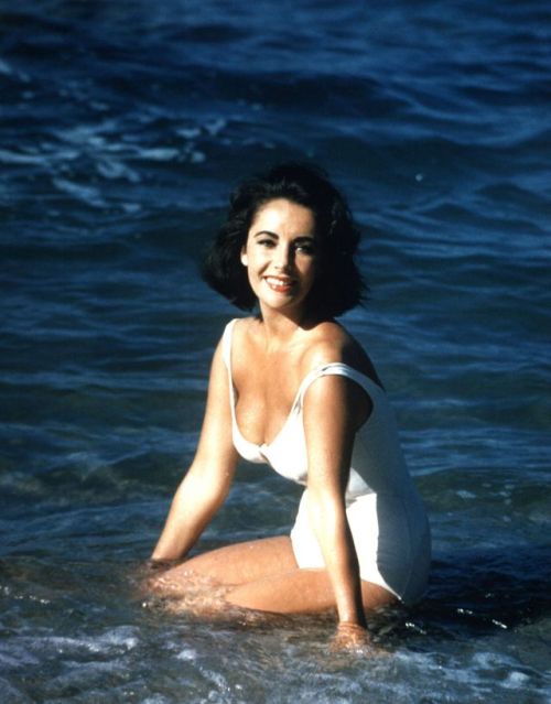 vintage-hotties: Elizabeth Taylor