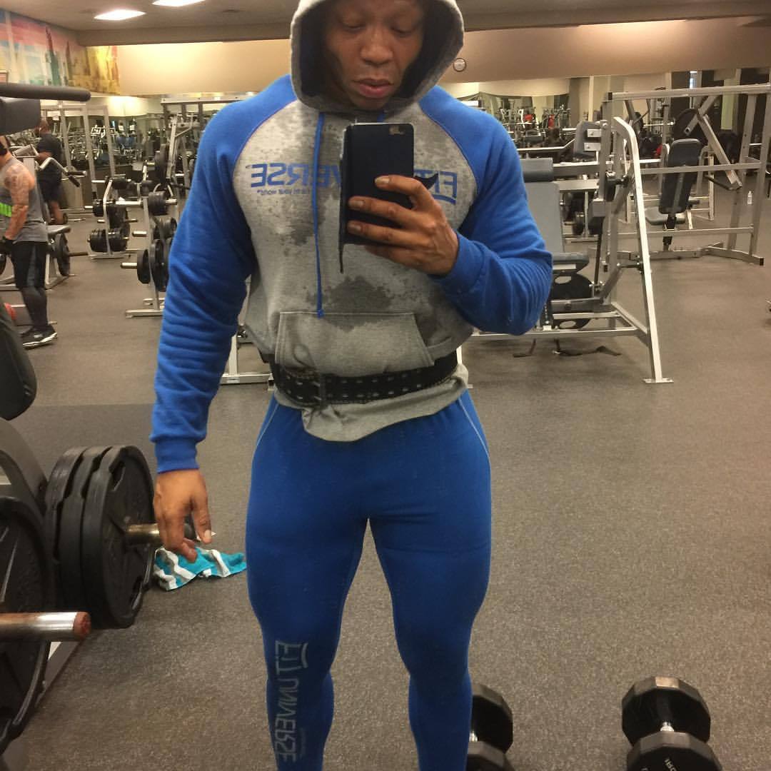 nuttnbutgainz:  #legday #activated.  (at LA Fitness-Atlantic Station)