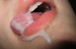 What I dream of every night, tasty cum all over my lips and in my mouth!