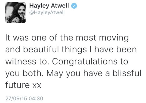 stuunalee:peggycarterislife:Life goal: have Hayley Atwell on your engagement pic making the cute