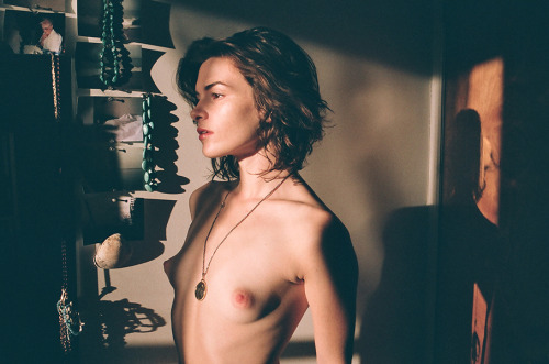 tmpls:  alieneyeball:  worked again with TMPLS.TUMBLR.COM to be cont….  Me by Mike Spears