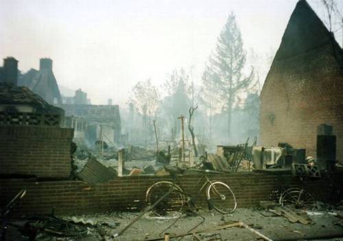 architectureofdoom: Enschede fireworks disaster, 13 May 2000. A fireworks depot exploded, killing 2