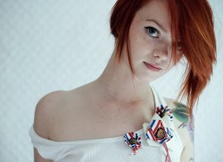 innocentredheads:  Lass // more redheads