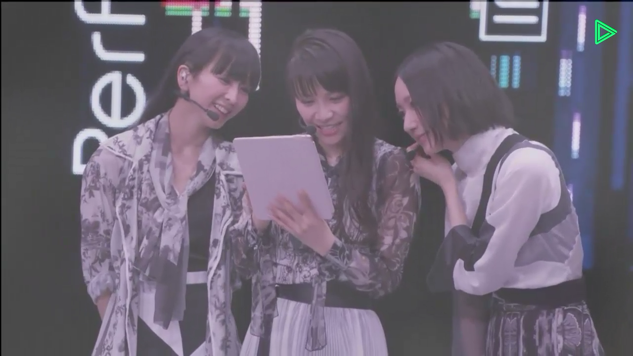hideo0720:  if you wanna リリースイベント 『if you wanna studio』ブースにて