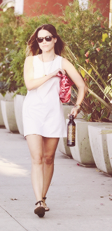 b0ybandsandshit:  Give me your wardrobe (summer edition) → Sophia Bush. 