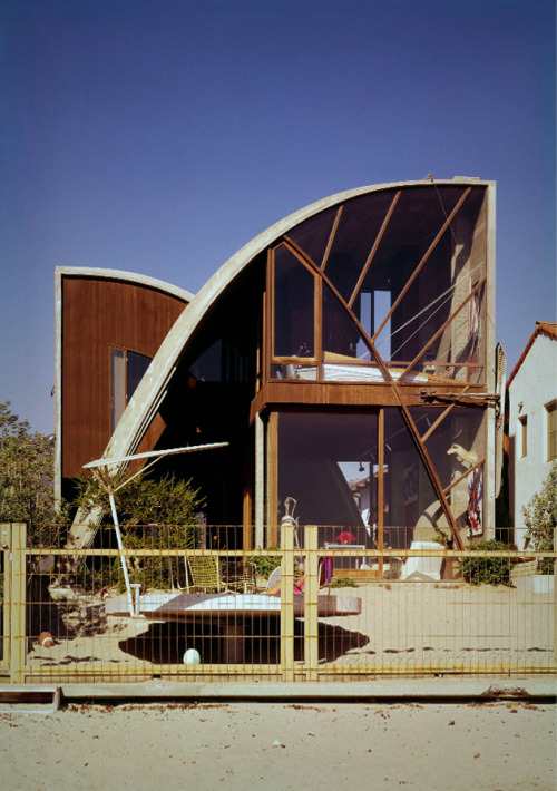 ofhouses: 615. John Lautner /// Stevens House /// Malibu, California, USA /// 1968OfHouses presents 