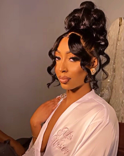 2022 Curly Up-do