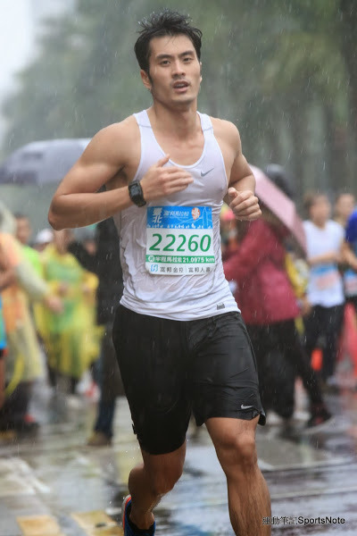 chiefarnook:  the new improved ‘ridiculously photogenic guy’ 