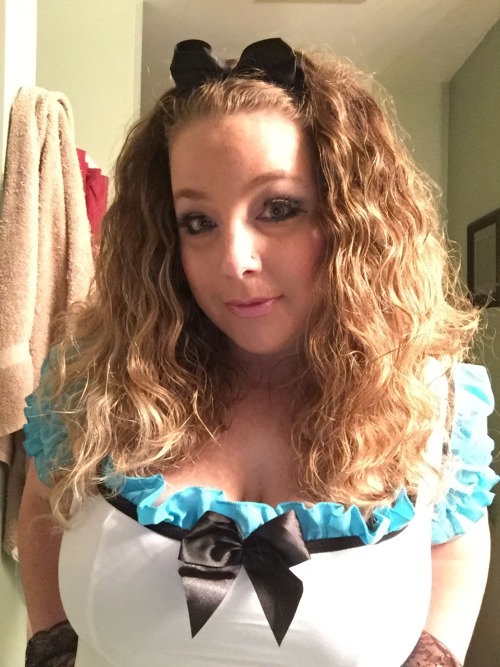 irishangelpwa:  Happy Halloween!!  Want to adult photos