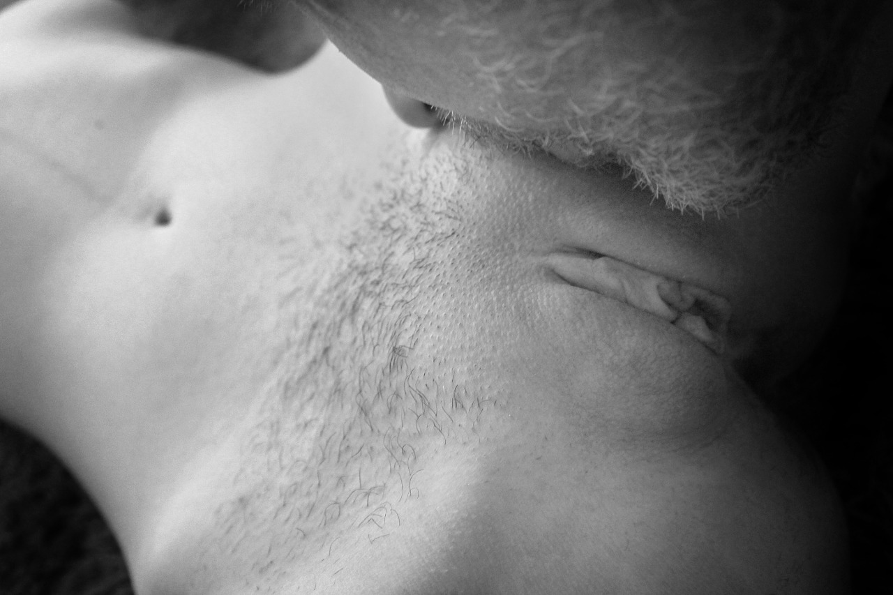 graeandresen:  att röra en vän.3 (self-portrait w/girl) - Copyright © Græ Andresen