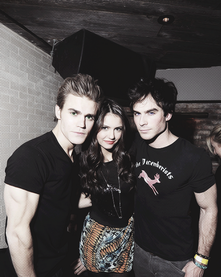 vampires-liars-and-pretty-faces:  TVD is coming. 