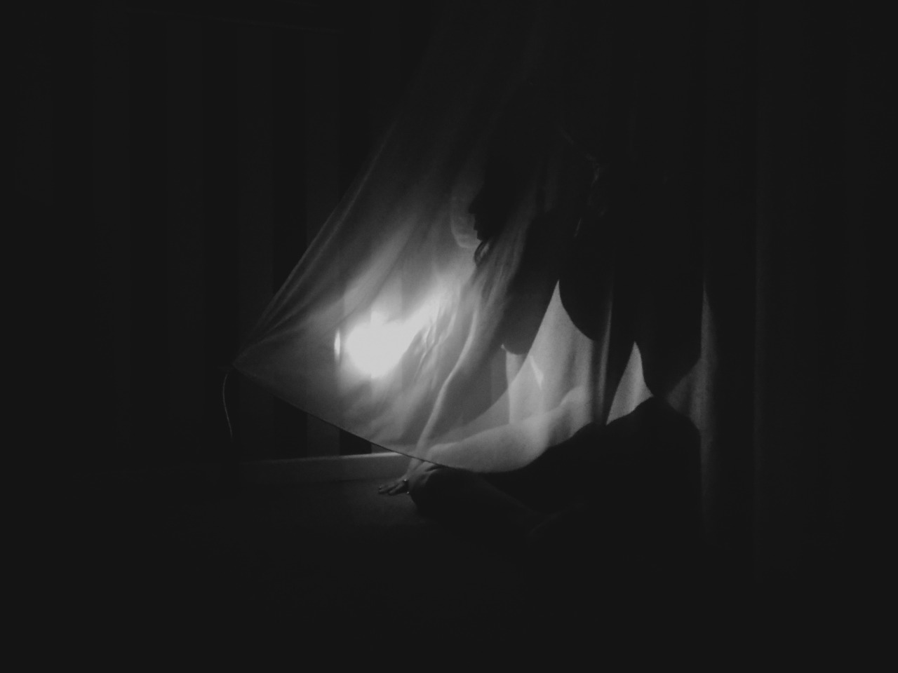there&rsquo;s a ghost in the mezzanine   by: http://seriouslyinspired.tumblr.com