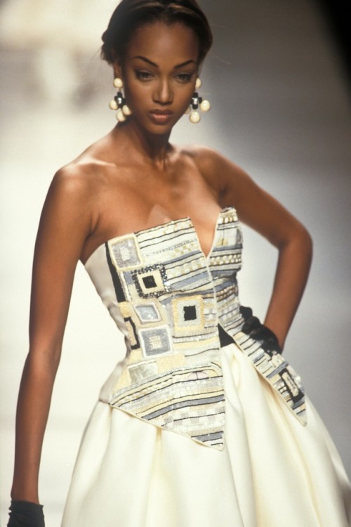 Giorgio Armani F/W 1992Model: Tyra Banks