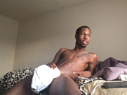young17freak:  sexytopandbottoms:  Alabama Niggas Winning 🤞🏽🤤🍆🌊🍑   FWMSC : iamm_nookie  FMOIG : _unique_jc  I agree