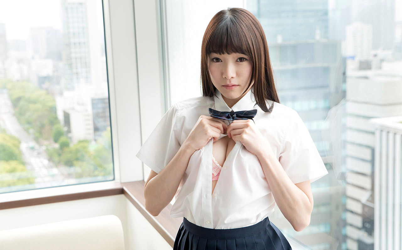 honestlyschoolgirl:  Scute Ayane 透き通るような白肌の美少女とラブラブエッチあやね