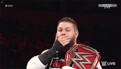 oflanternhill:Kevin Owens looking concerned
