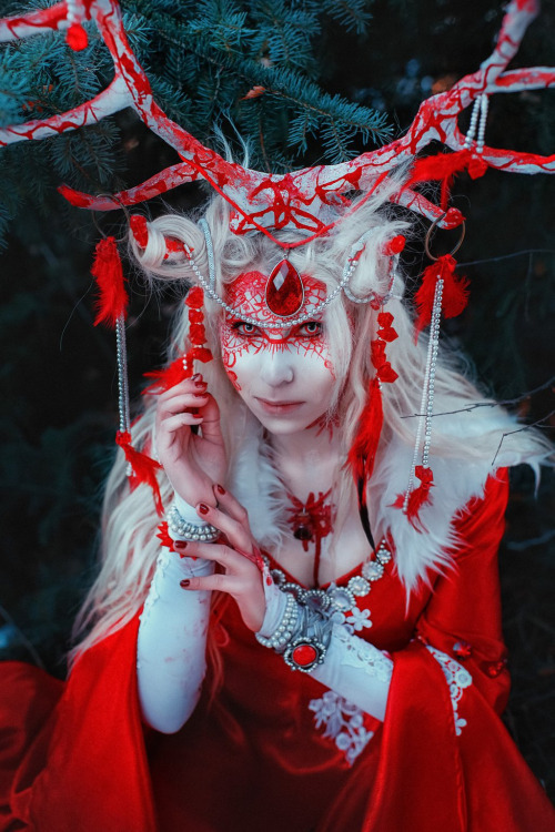 beautifulcosplayers:  More here Beautiful Cosplayers