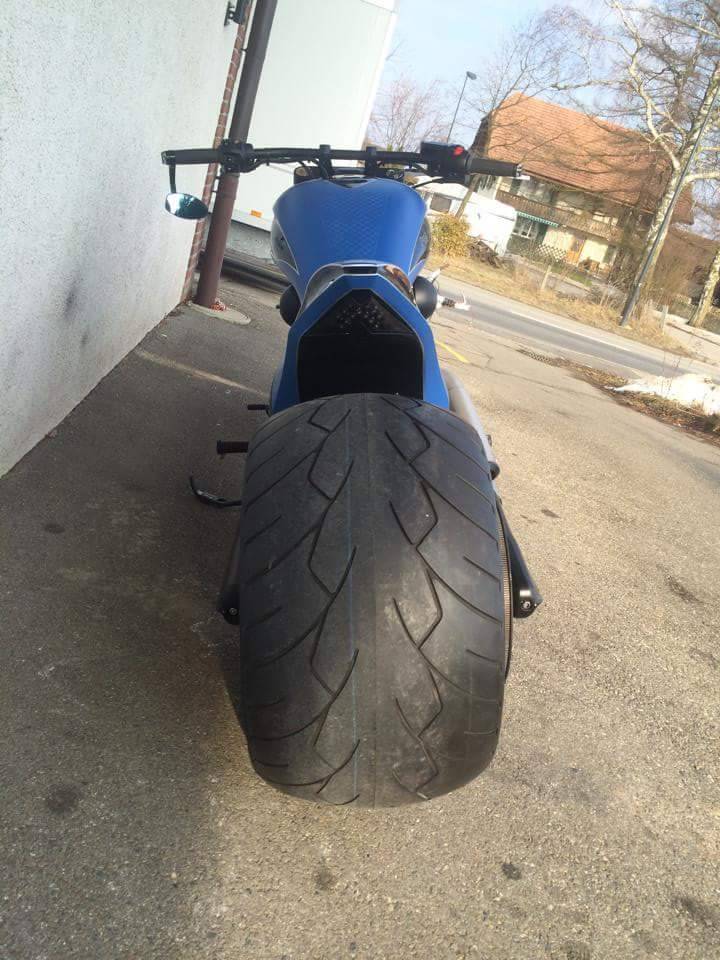 RACE CAFE