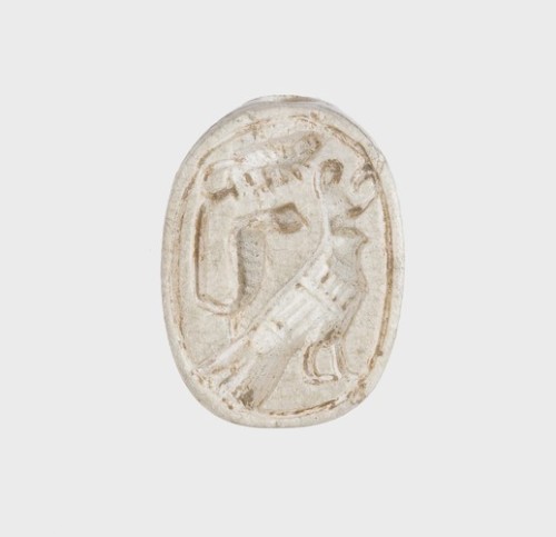 met-egyptian-art: Scarab Inscribed with the Horus Falcon and Uraeus, Metropolitan Museum of Art: Egy