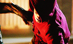 fatedxdestiny:         Oliver IS Arrow secret revealed.   