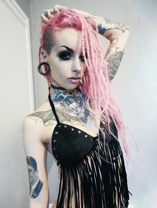 murderotic:  I love my new top from Lipservice adult photos