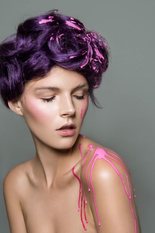 Ph/Hair: Holly Burnham Mua: caitlynmeyermua Model: Abbey Ford
