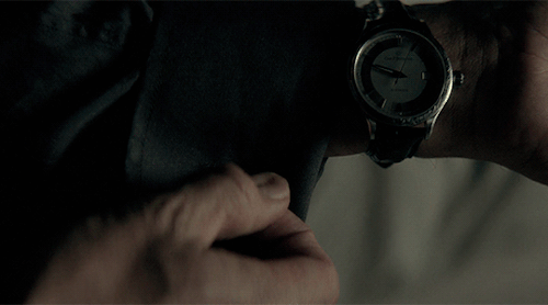 keanucharlie: Hurry fall asleep, or the Boogeyman will come for you.