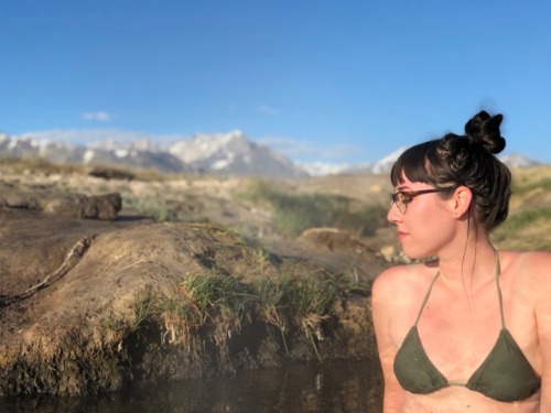 coffee&ndash;queen: Yesterday was nice. Mammoth hot springs &amp; Alabama Hills