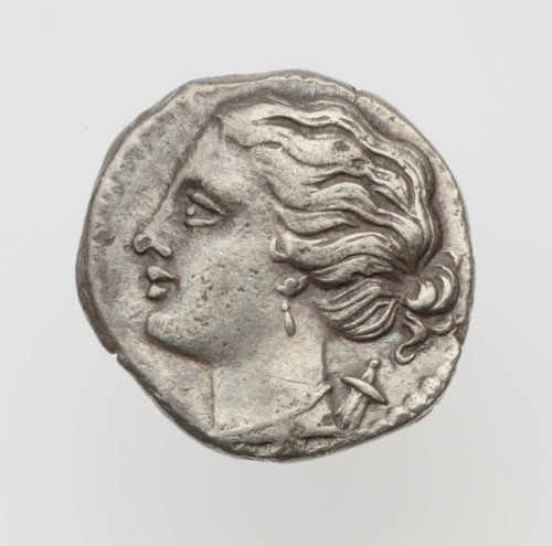 ancientanimalart:1¼ litra-piece of Syracuse with head of ArtemisGreek (Sicily)Hellenistic Period215–