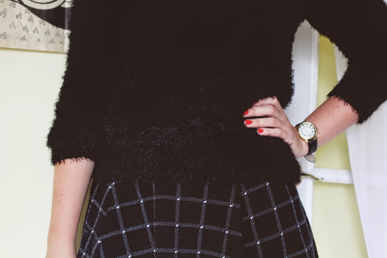moderngirlblitz:  Twin Peaks Funeral (outfit details behind the cut) 