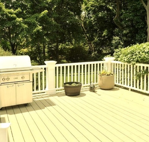 New York Traditional Deck