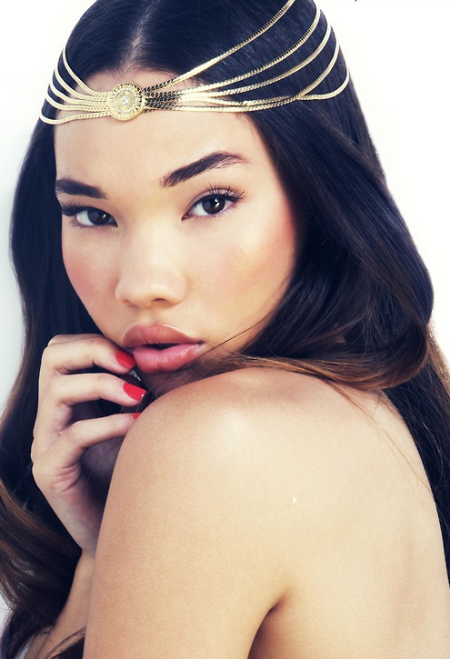 hellyeahstaybeautiful:  hellyeahstaybeautiful 