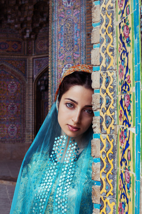 theatlasofbeauty:Melina in Shiraz, Iran