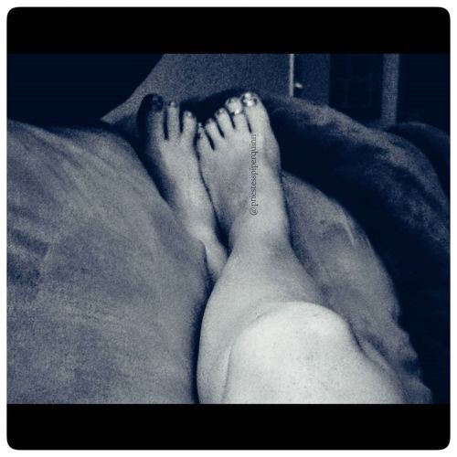 #Relaxing on this #beautiful day. #blackandwhite #priestesspiperquinn #prettypedicuredtoes #footfeti