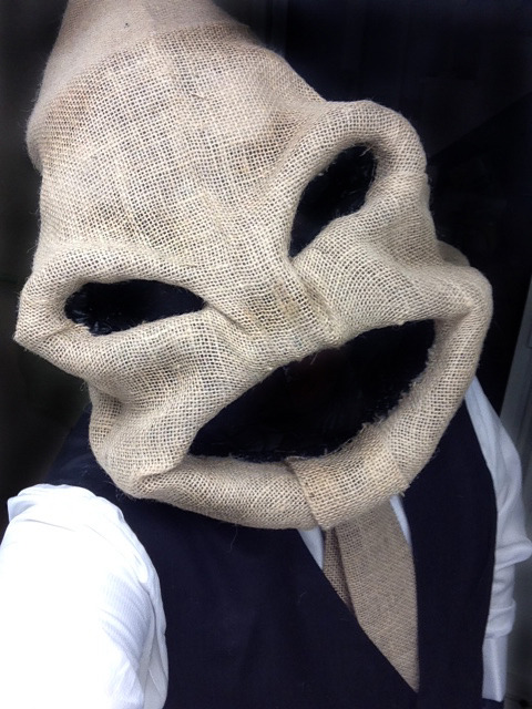 thecuntcult:  inteligasm:  princesswetkitty:  inteligasm:  Oogie Boogie is ready for business. Finally got my costume completed. I’m really happy with the result.  this is actually really fucking good  Thank you sweetheart.  Creepy as hell. Fecking