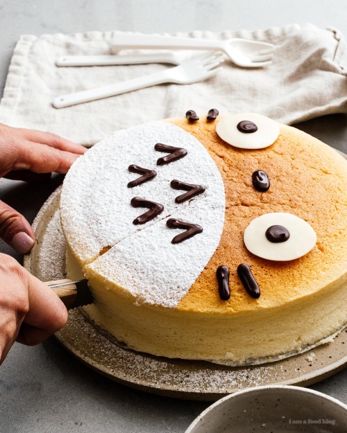 fullcravings:  Totoro Cheesecake Recipe: Fluffy Japanese Cheesecake