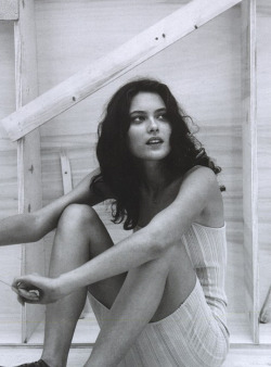 bienenkiste:Shalom Harlow by Christophe Kutner