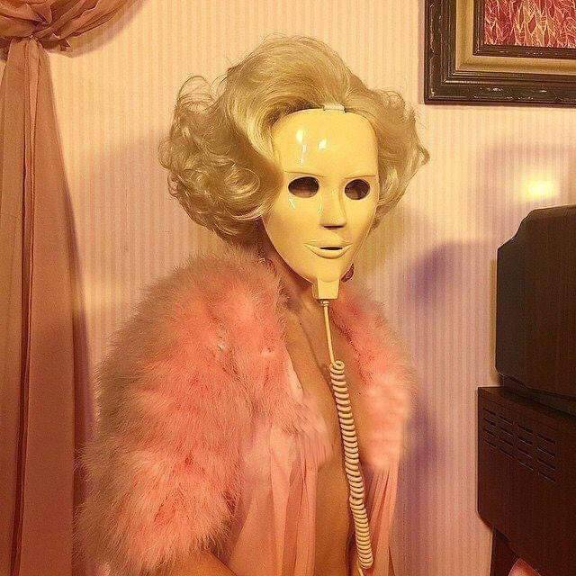 yeahiwasintheshit:  fckmypssywtharakemom:keepbreathingky:modernmodette:Hands free telephone mask, 1960s.    Worse. It’s Joan Rivers. 