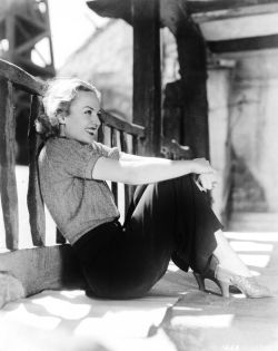 xxhorace:Carole Lombard https://painted-face.com/
