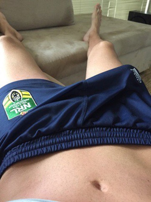hunterfootyboy: australianbamboo:  AUB #574 Yum