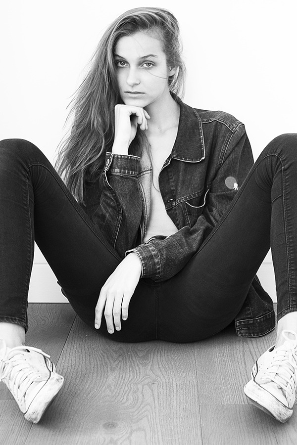 not-a-pretty-girl:  Benn Healy