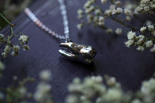 90377:Beautiful antique necklaces, pendants, and more available at my Etsy Shop - Sedna 90377