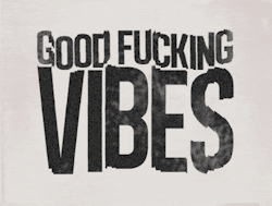 pastel-rainclouds:  Feeling good vibes all