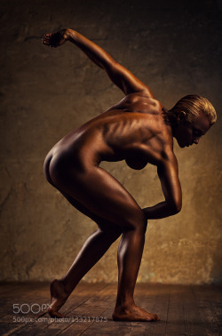 violetlahaie:  Â«Woman bronze statue conceptÂ»