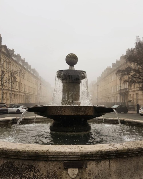 sobforsirius:A misty spring morning in Bath // ig: kristinelizabeths 