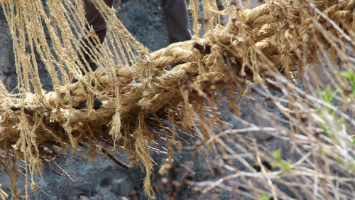 atlasobscura:The Last Handwoven Bridge - Canas, Peru Known as keshwa chaca, this is the only remai