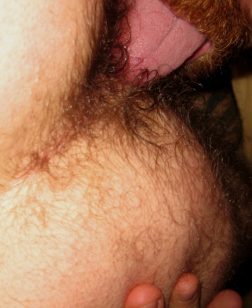 gx69boi:  daddysdirtyboy:  I do love to rim!  I love rim jobs  Absolutely
