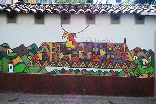 l-a-t-i-n-x:  glacially:  Murals in El Salvador  (Photos do not belong to me)